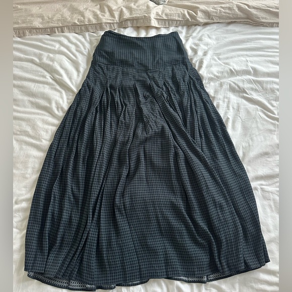 Reformation Nancy skirt size 4 dark slate check - Picture 9 of 10